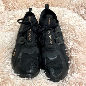 Nike Air Max Infinity - Hard to find! Rose Gold and Black. Used Condition